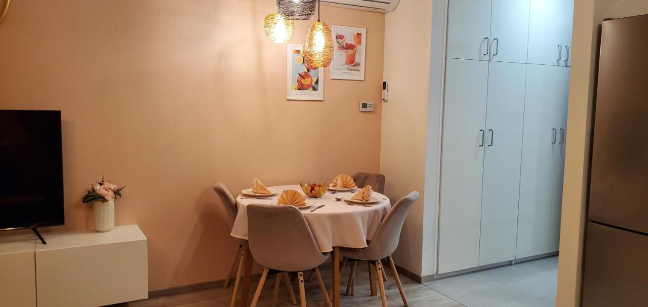 Dn Rose Apartmant بودابست المظهر الخارجي الصورة