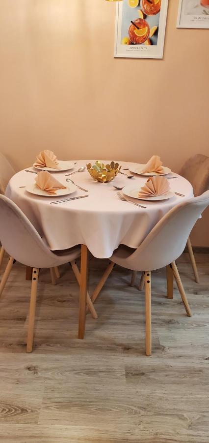 Dn Rose Apartmant بودابست المظهر الخارجي الصورة