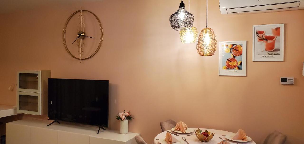 Dn Rose Apartmant بودابست المظهر الخارجي الصورة