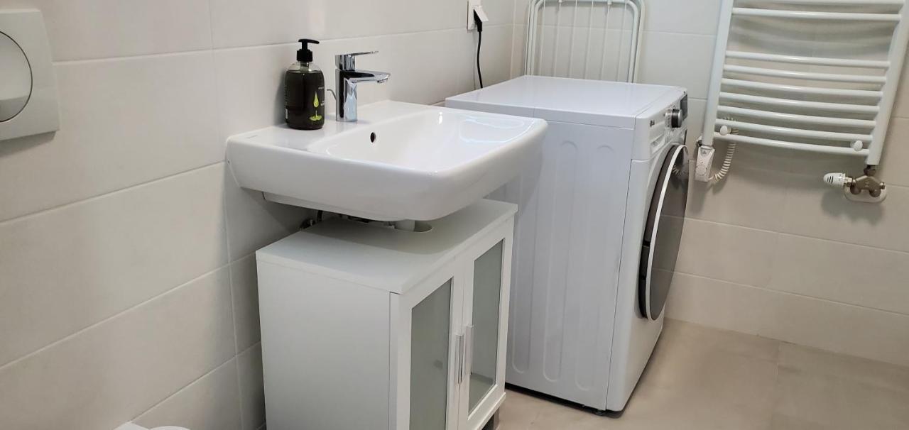 Dn Rose Apartmant بودابست المظهر الخارجي الصورة
